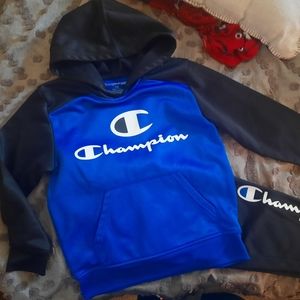 Boys 7/8 Never worn Champion jogger